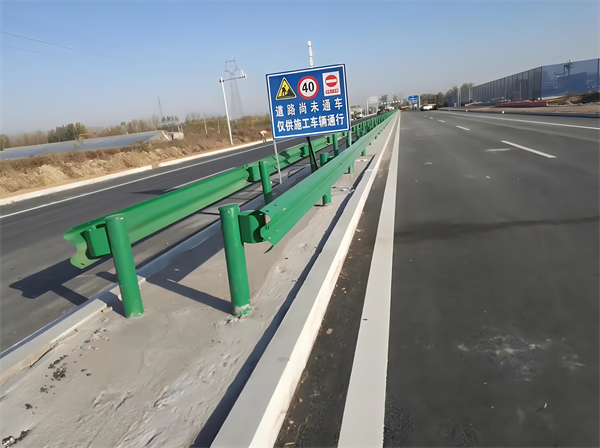 云南公路护栏守护安全横跨多个行业的应用